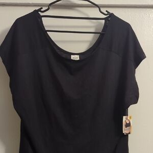 Avia Black Scoop Neck Short Sleeve Top